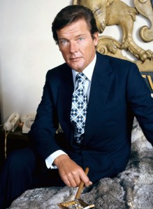 Sir_Roger_Moore_3